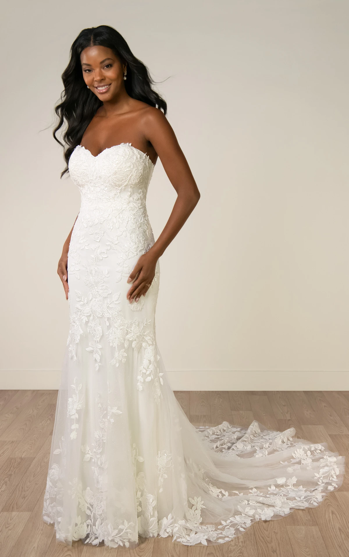 SY8332 Vanessa