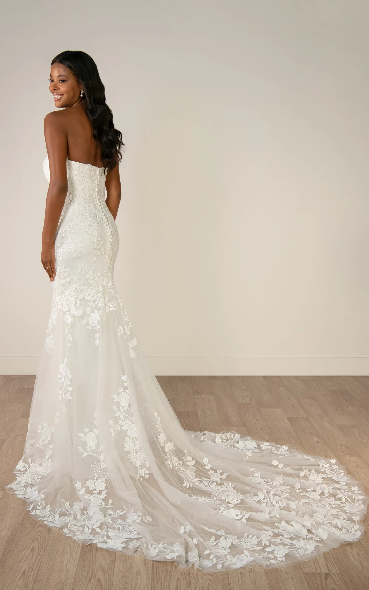 SY8332 Vanessa - Image 2