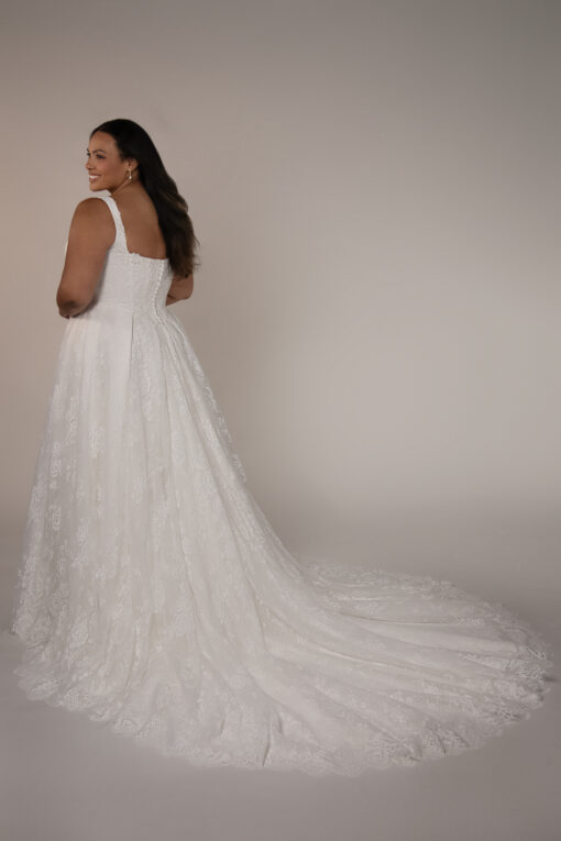 SY8387 Sophie - 18UK - Image 3